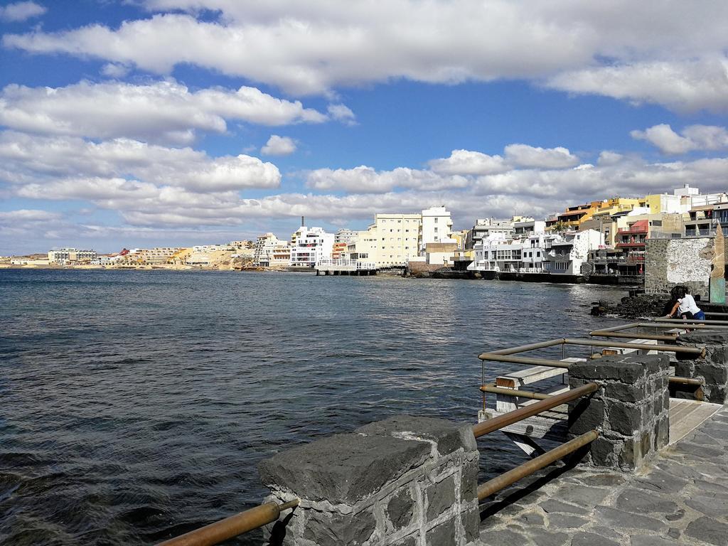 Alquilaencanarias Medano Lugar De Encuentro El Médano Oda fotoğraf